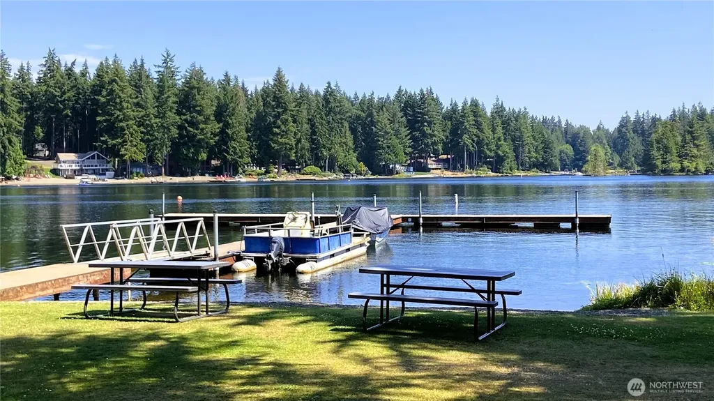 30 E Shetland Road Shelton WA 98584