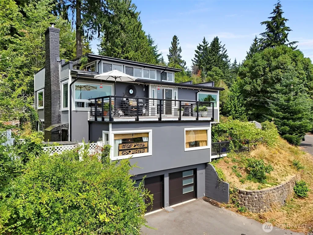 205 S Hartford Bremerton WA 98312