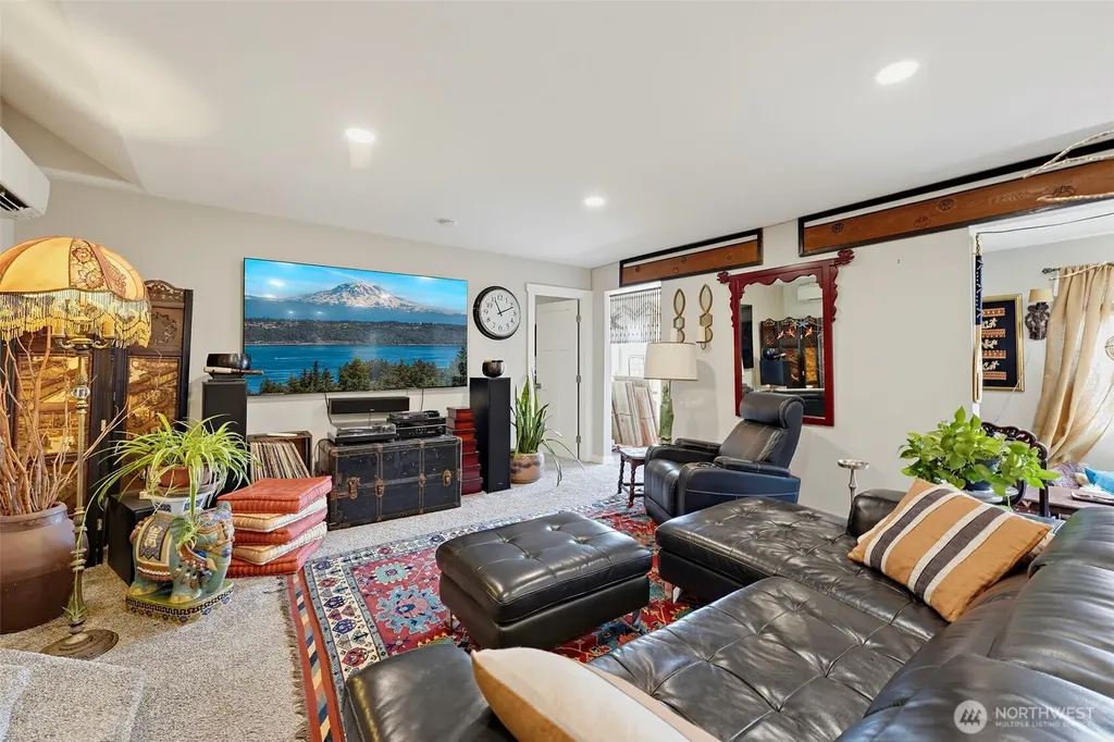 205 S Hartford Bremerton WA 98312