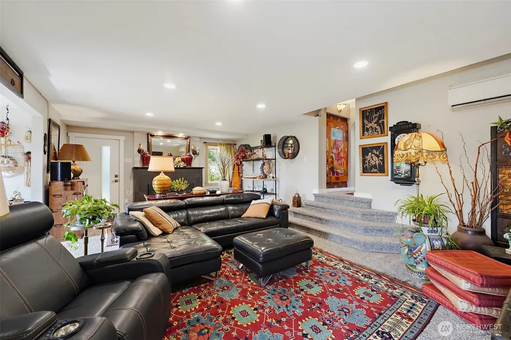 205 S Hartford Bremerton WA 98312