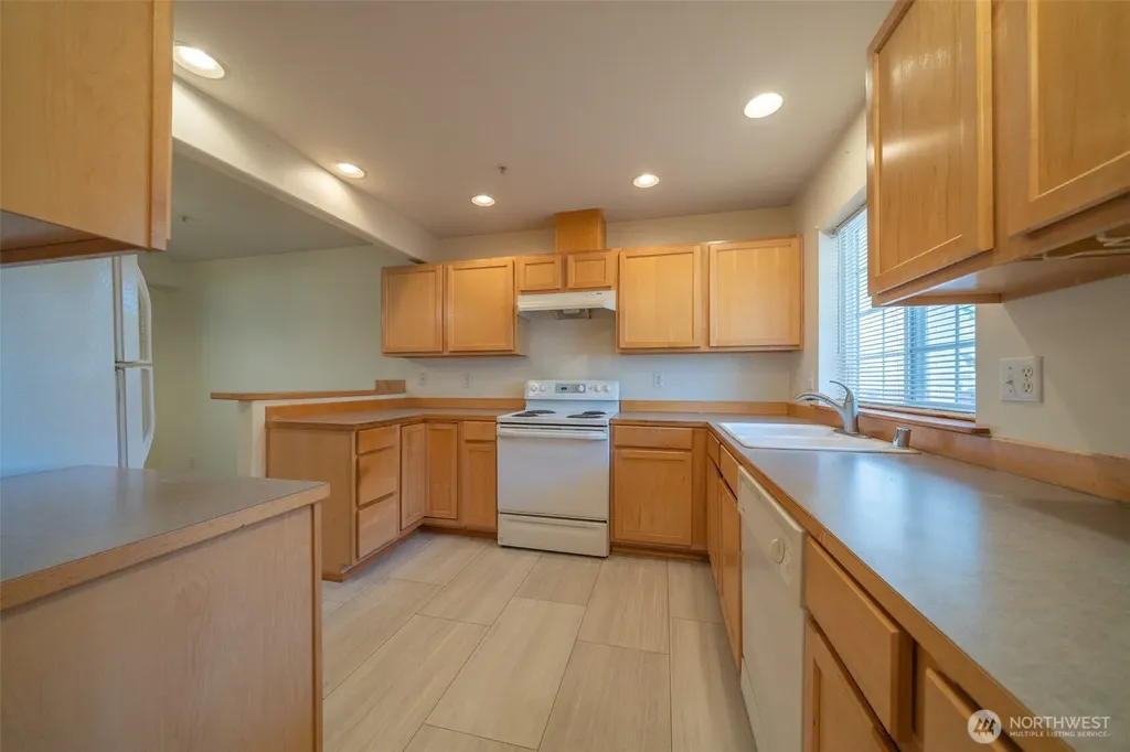 19503 22nd Avenue SE Bothell WA 98012