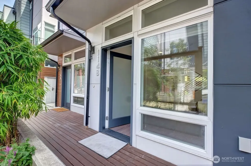 114 20th Avenue Seattle WA 98122