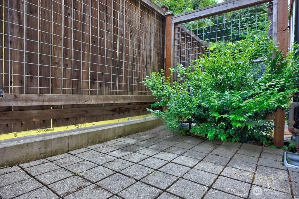 114 20th Avenue Seattle WA 98122