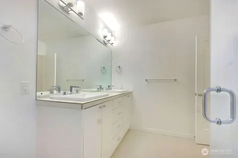 114 20th Avenue Seattle WA 98122