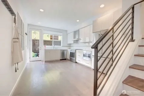 114 20th Avenue Seattle WA 98122