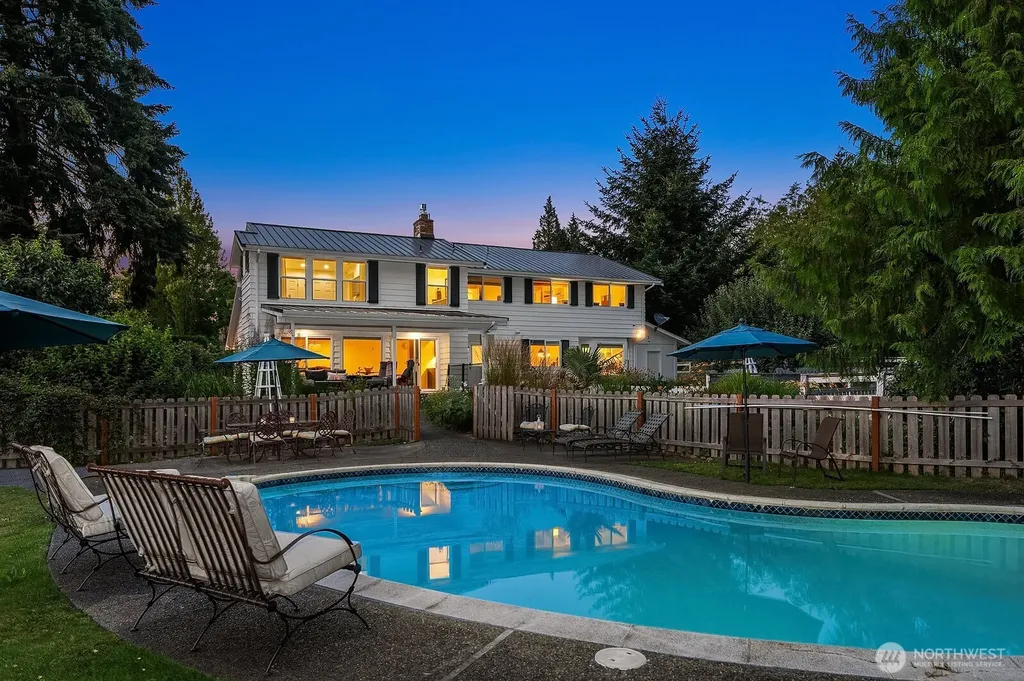 16207 NE 165th Street Woodinville WA 98072