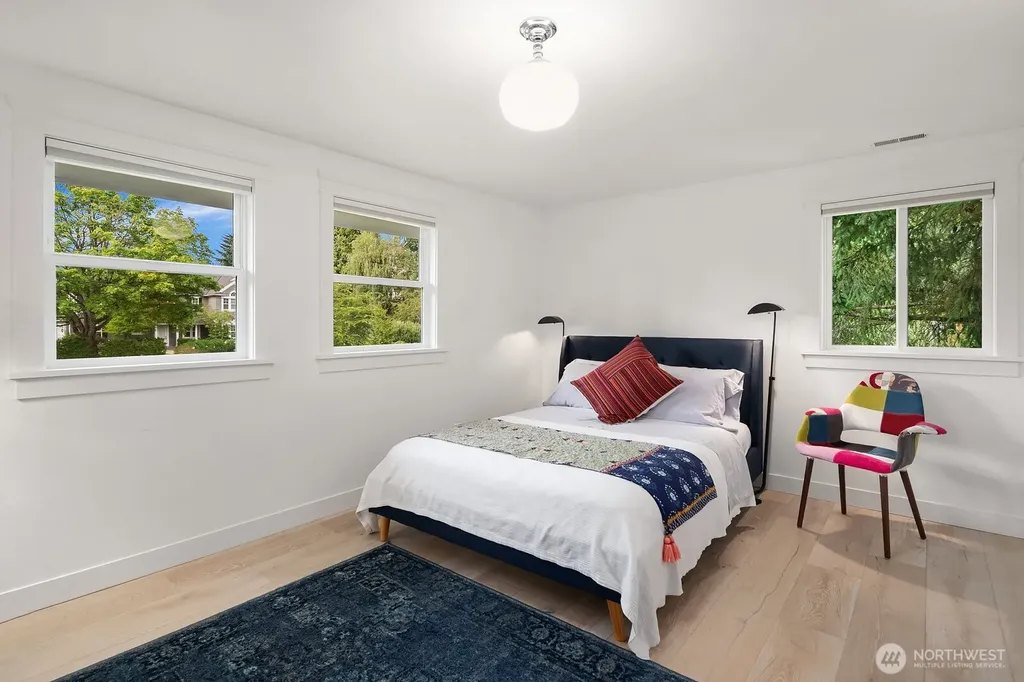 16207 NE 165th Street Woodinville WA 98072