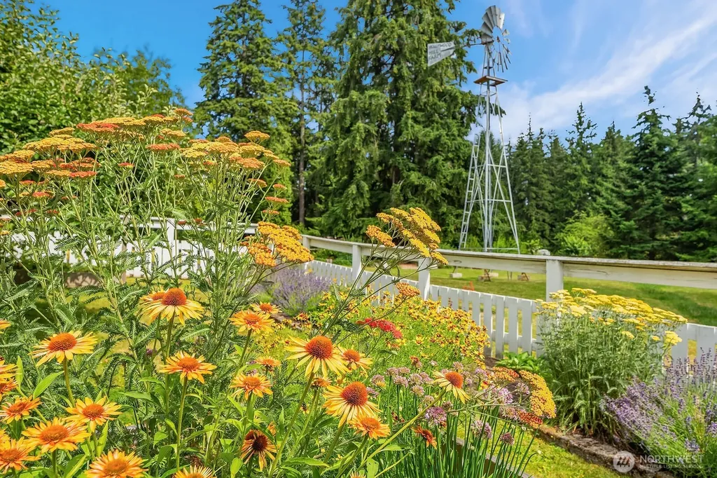 16207 NE 165th Street Woodinville WA 98072