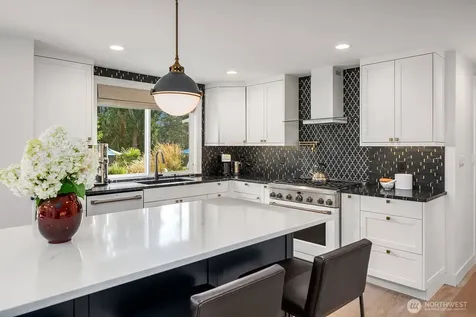 16207 NE 165th Street Woodinville WA 98072