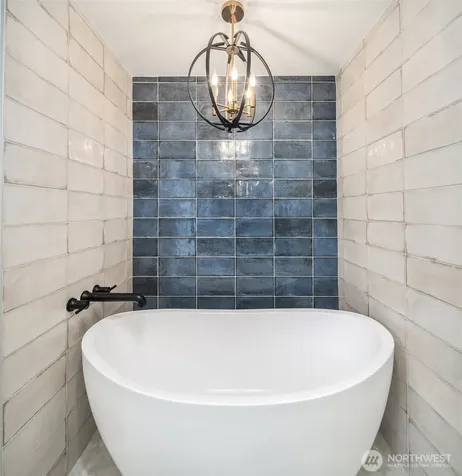 16207 NE 165th Street Woodinville WA 98072