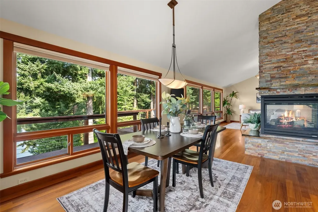 2126 Log Cabin Road SE Olympia WA 98501