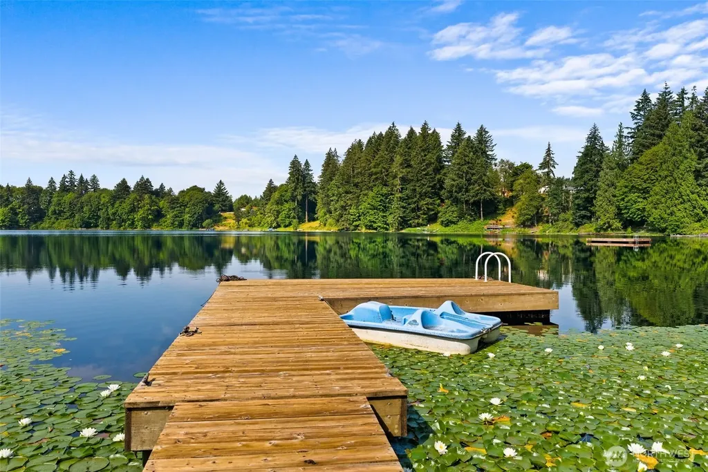 2126 Log Cabin Road SE Olympia WA 98501