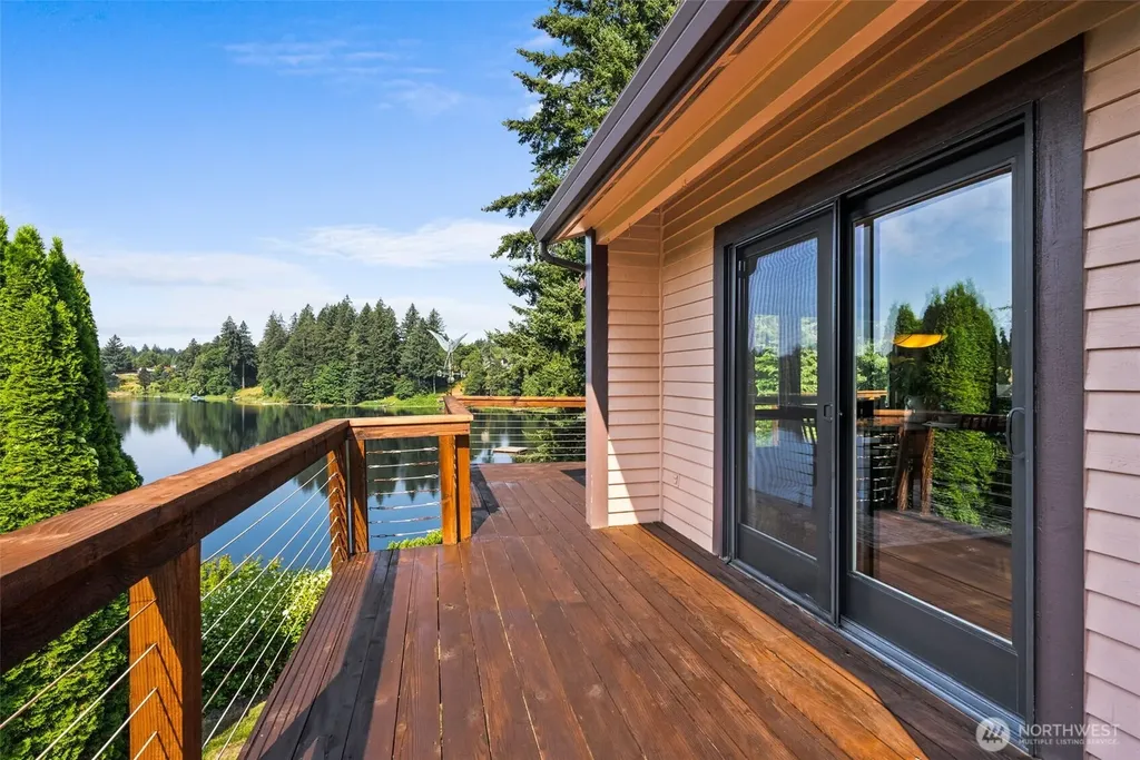 2126 Log Cabin Road SE Olympia WA 98501