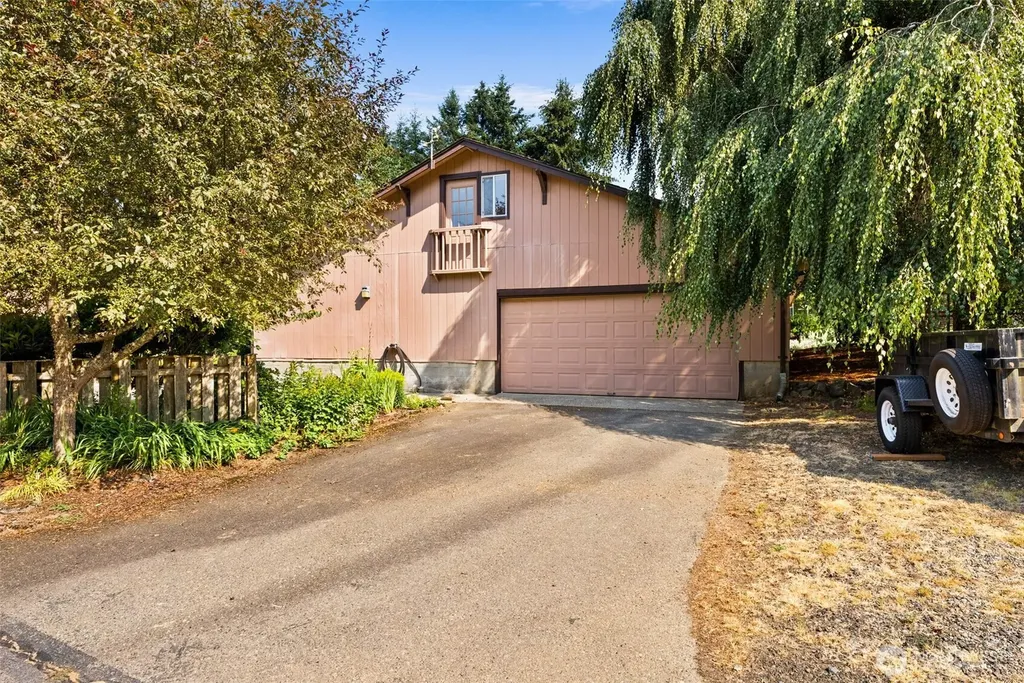 2126 Log Cabin Road SE Olympia WA 98501