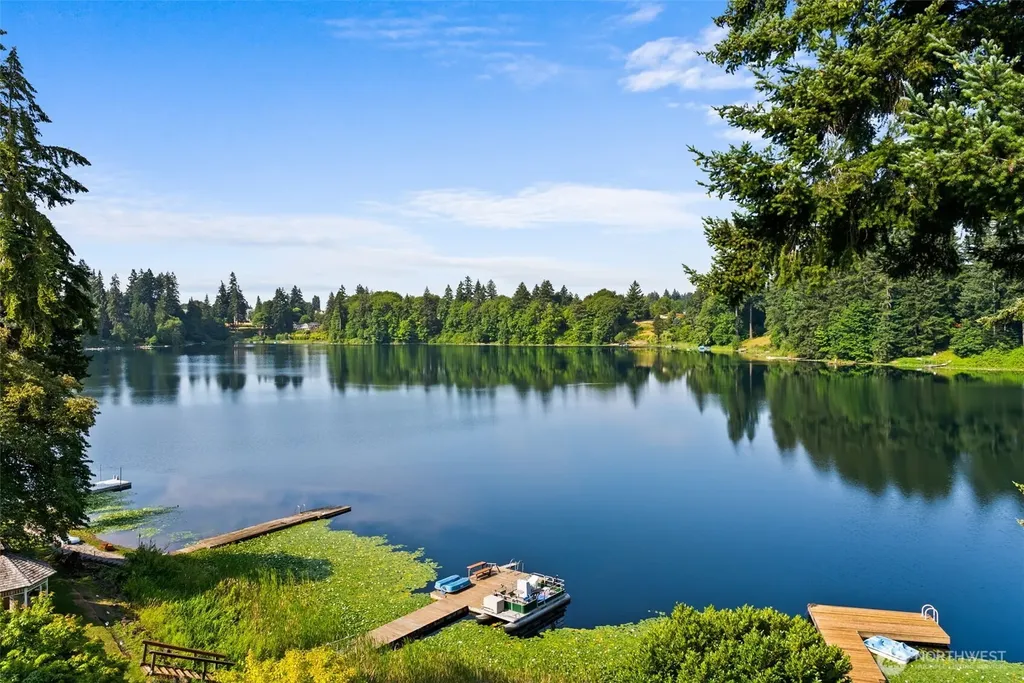 2126 Log Cabin Road SE Olympia WA 98501
