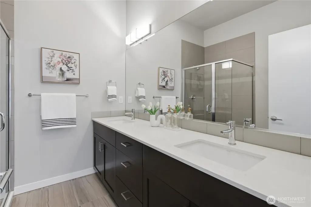 8605 21st Place NE Seattle WA 98115