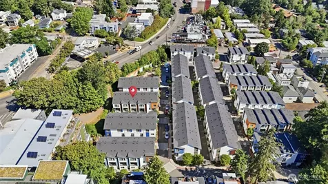 8605 21st Place NE Seattle WA 98115