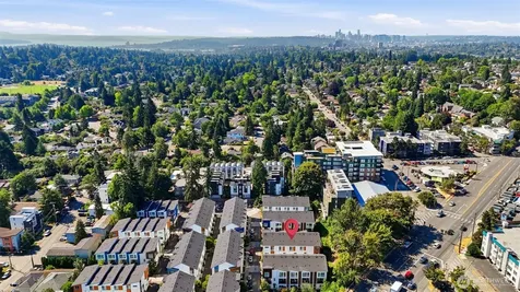 8605 21st Place NE Seattle WA 98115
