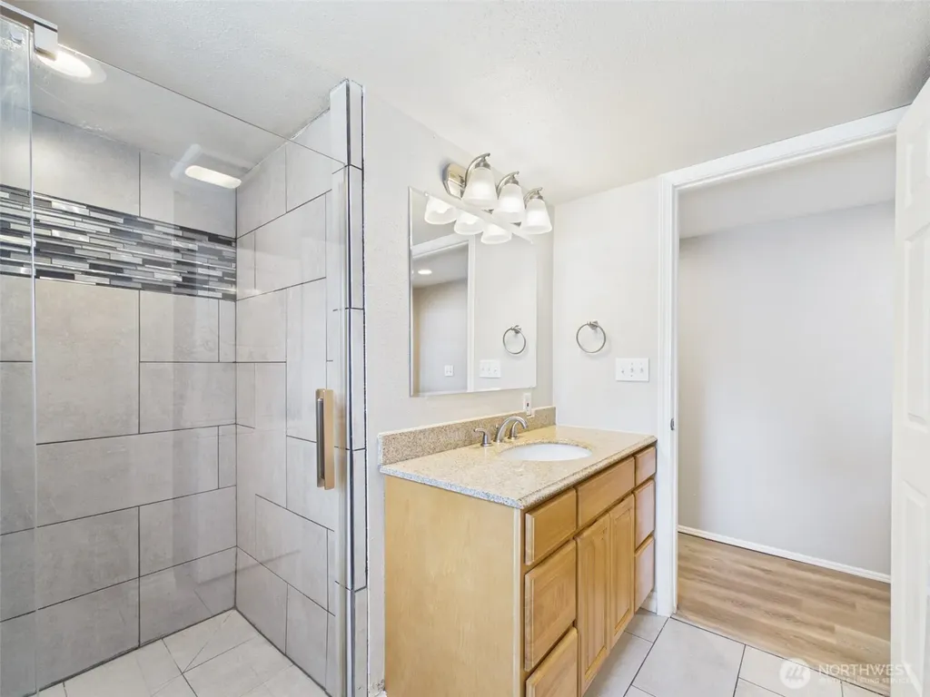 2906 16th Street Everett WA 98201