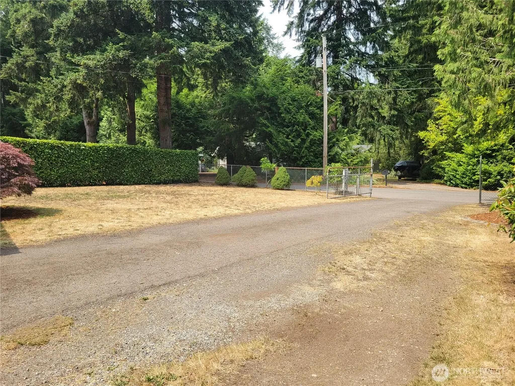 4975 David Road NW Bremerton WA 98312