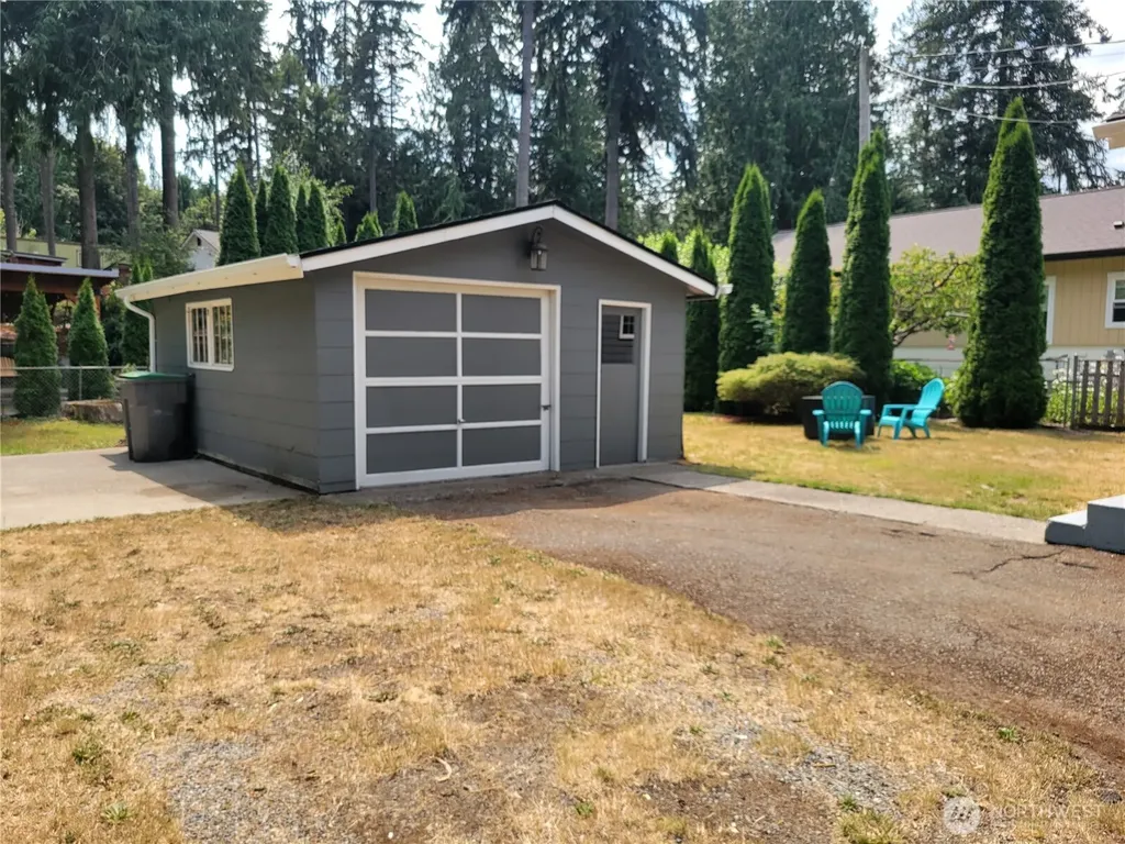 4975 David Road NW Bremerton WA 98312