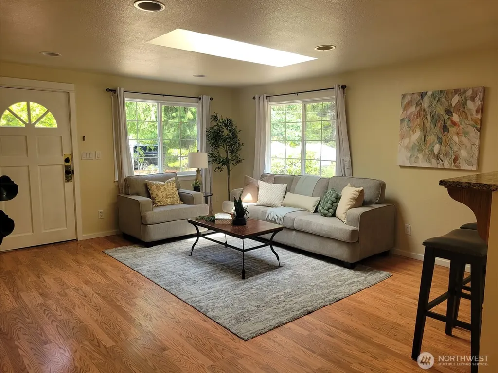 4975 David Road NW Bremerton WA 98312