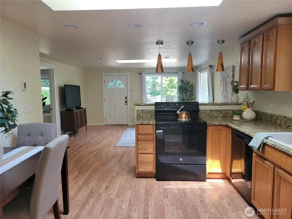 4975 David Road NW Bremerton WA 98312