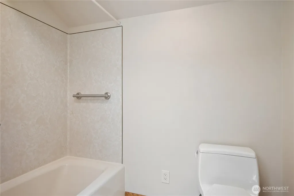 2646 Maplewood Drive Longview WA 98632