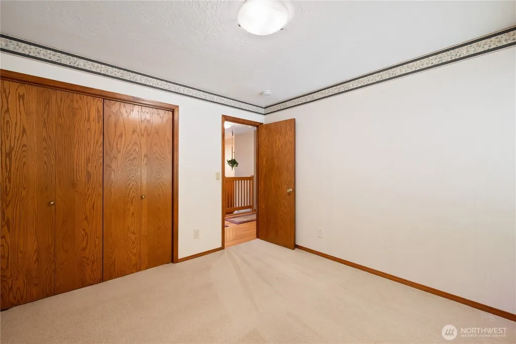 2646 Maplewood Drive Longview WA 98632