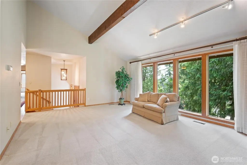 2646 Maplewood Drive Longview WA 98632