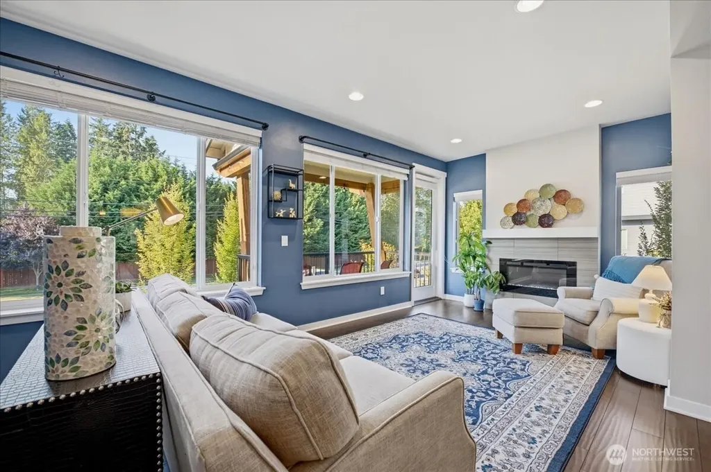 19225 Damson Road Lynnwood WA 98036