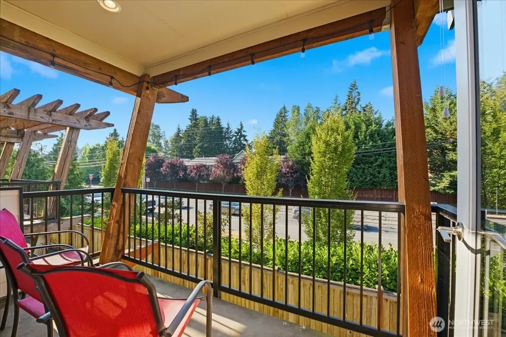 19225 Damson Road Lynnwood WA 98036
