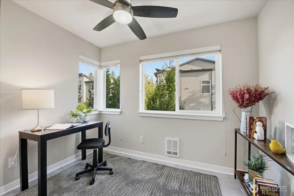 19225 Damson Road Lynnwood WA 98036