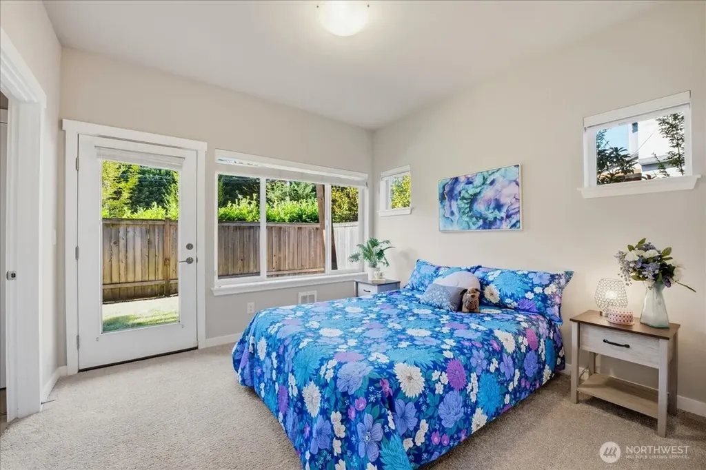 19225 Damson Road Lynnwood WA 98036