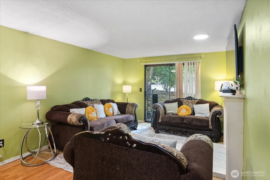12906 8th Avenue W Everett WA 98204