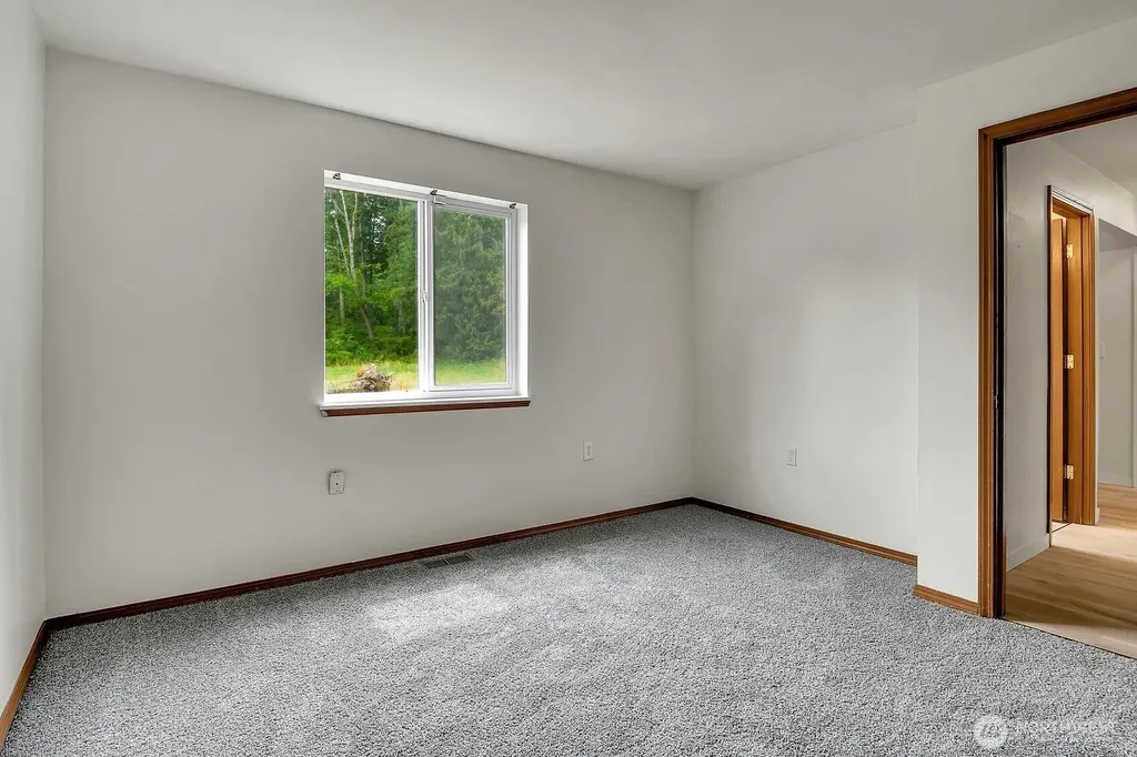 626 212th Street NW Arlington WA 98223