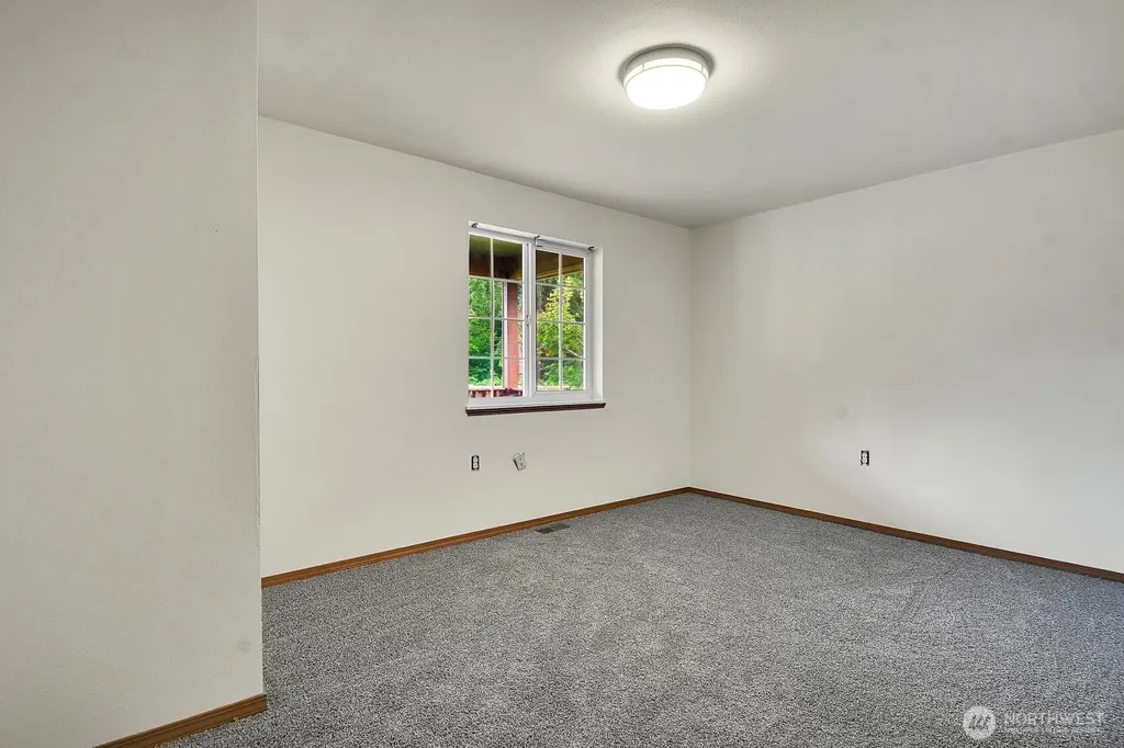 626 212th Street NW Arlington WA 98223