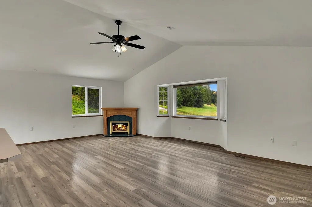 626 212th Street NW Arlington WA 98223