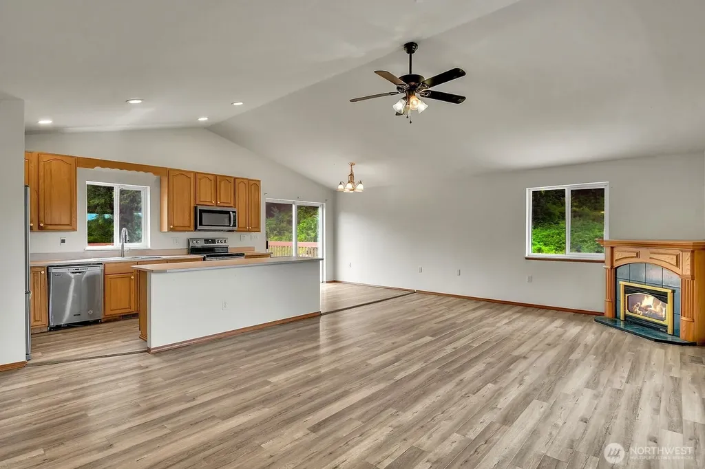 626 212th Street NW Arlington WA 98223