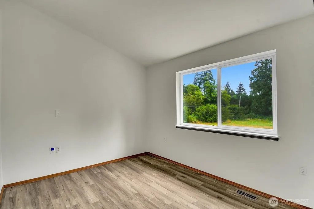 626 212th Street NW Arlington WA 98223