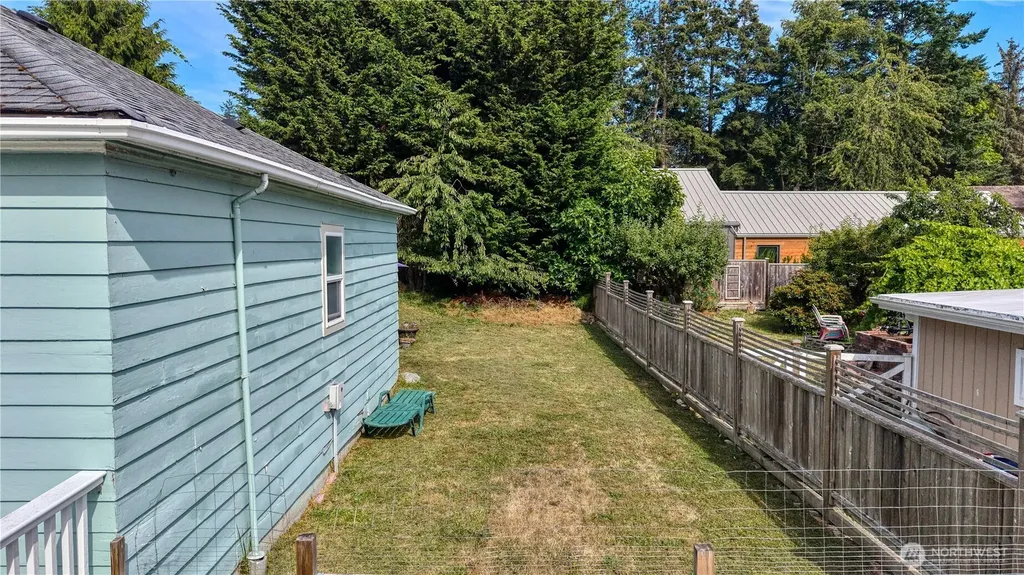 610 Calhoun Drive Point Roberts WA 98281