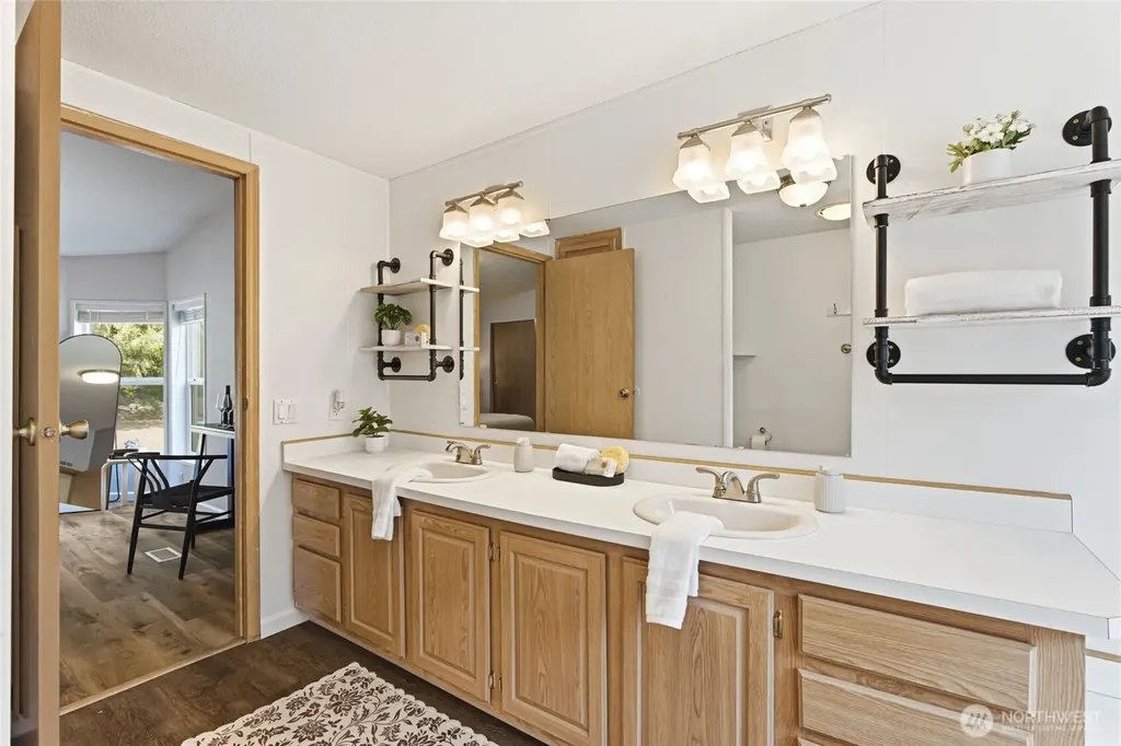 18421 149th Lane SE Yelm WA 98597