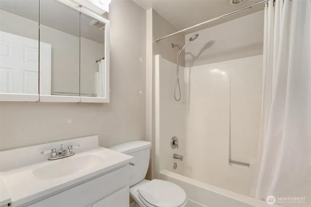 18833 NE 143rd Street Woodinville WA 98072