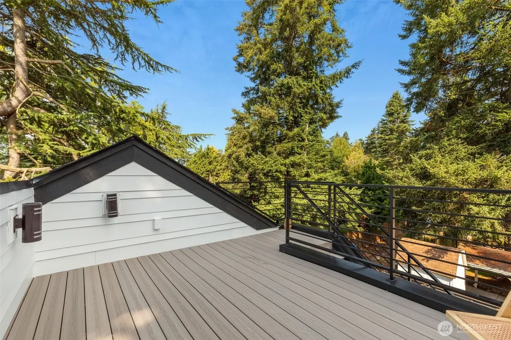 12713 4th Avenue NW Seattle WA 98177