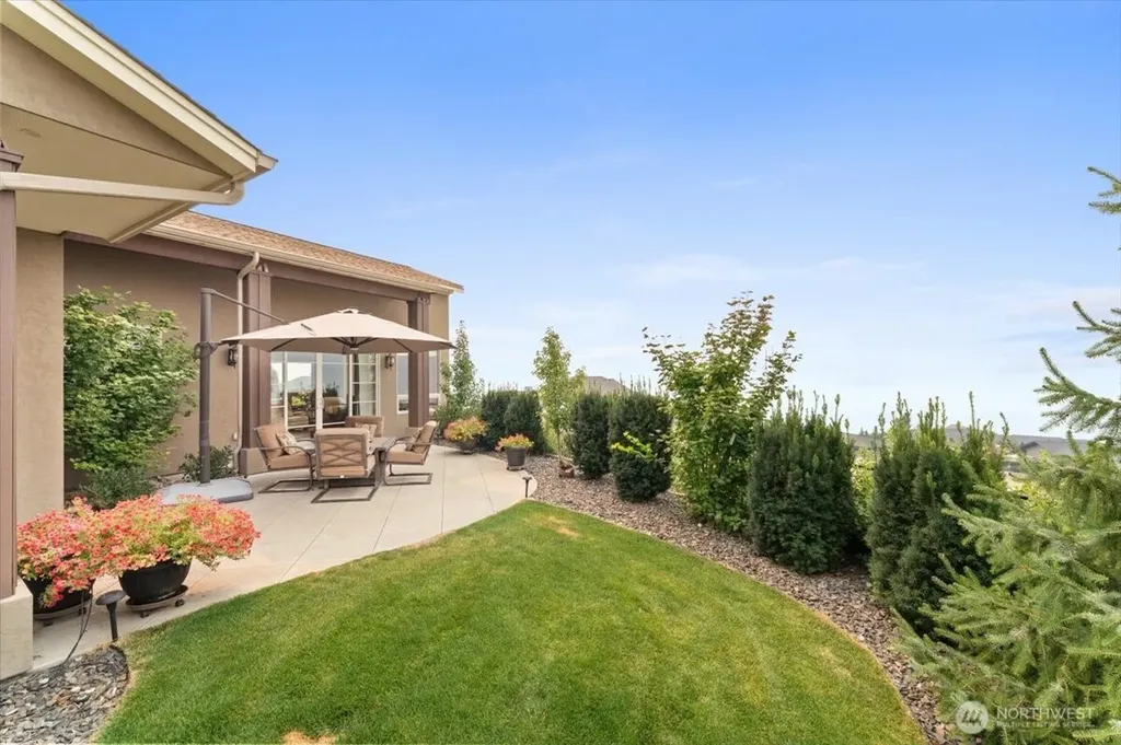 100 Ridgeview Drive Chelan WA 98816