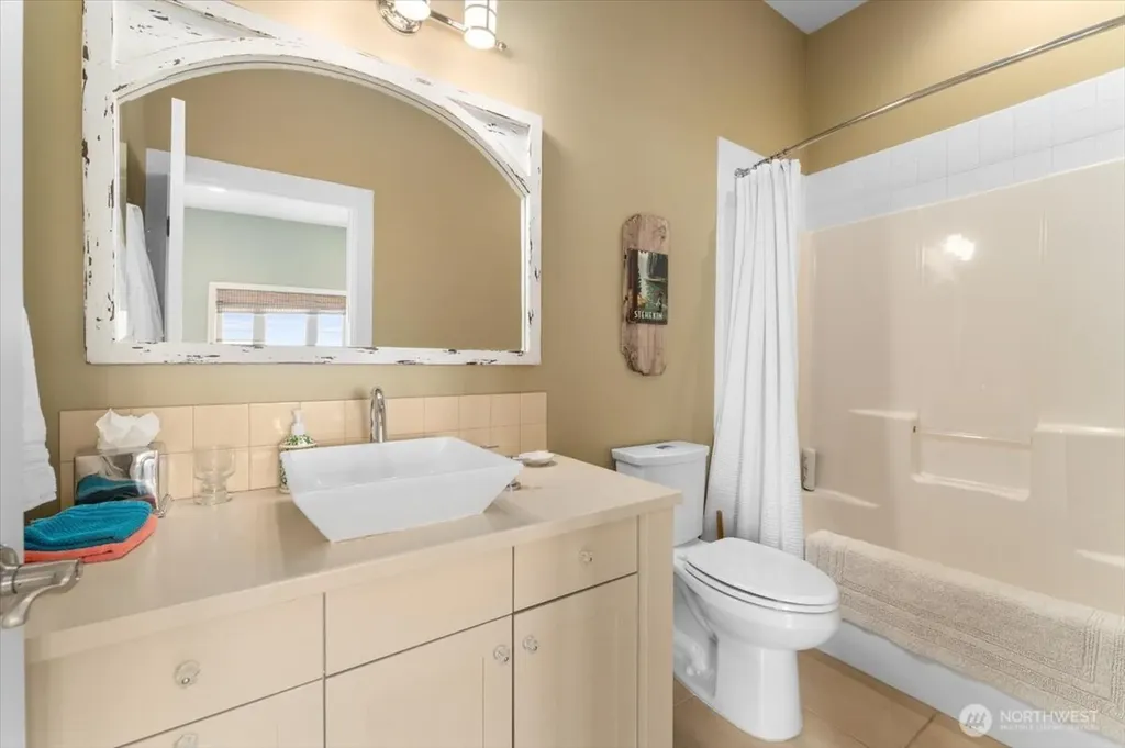 100 Ridgeview Drive Chelan WA 98816