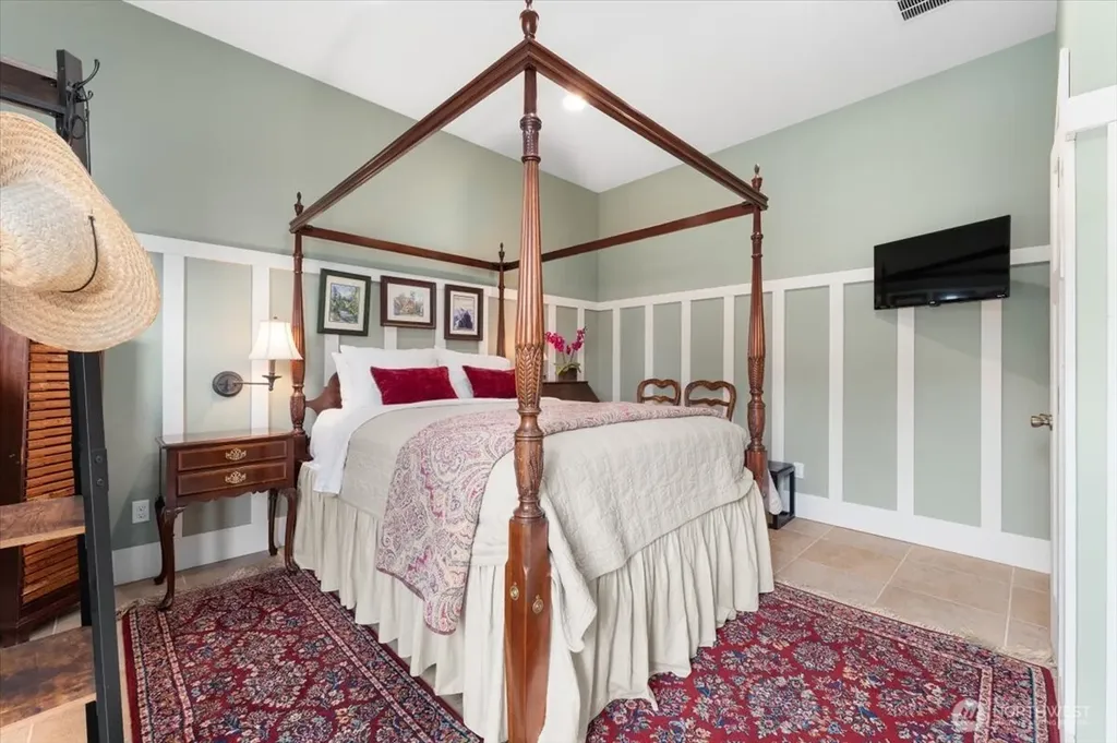 100 Ridgeview Drive Chelan WA 98816