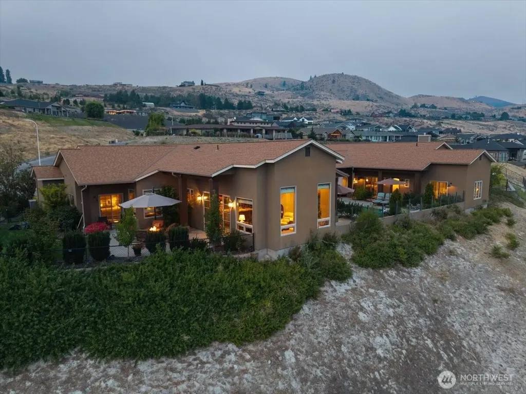 100 Ridgeview Drive Chelan WA 98816