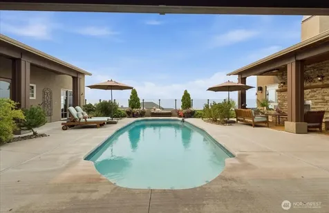 100 Ridgeview Drive Chelan WA 98816