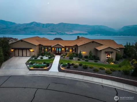 100 Ridgeview Drive Chelan WA 98816